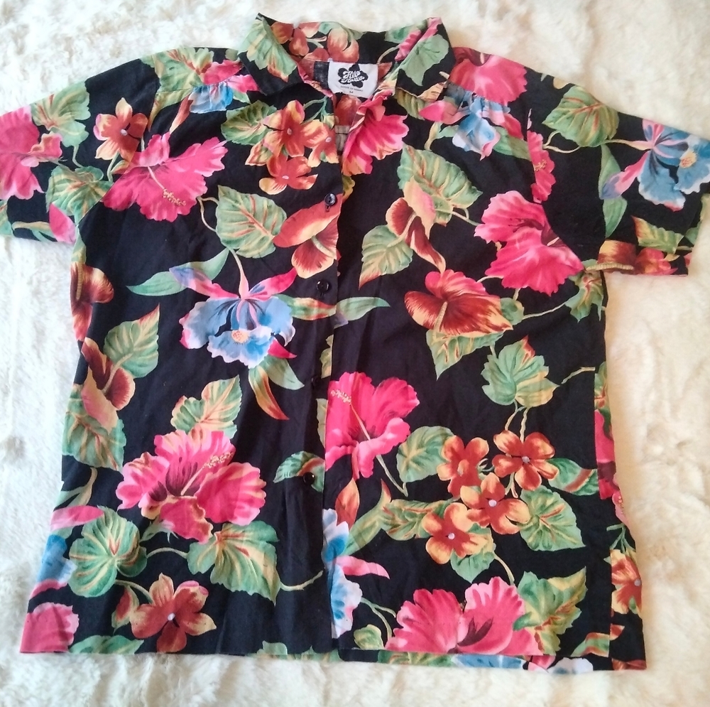 Hilo Hattie Hawaiian Top